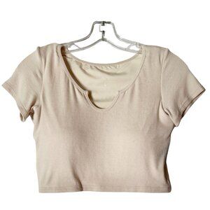 Klassy Network U Neck Crop Shell with Built-In Bra in Cream, NWT, Size Large